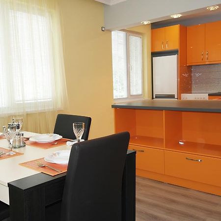 Water House Apartment Shumen Luaran gambar