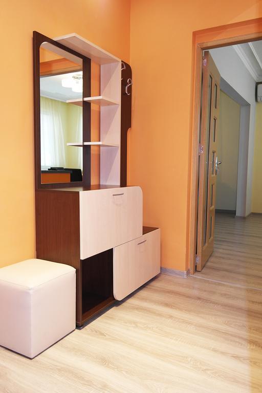 Water House Apartment Shumen Luaran gambar