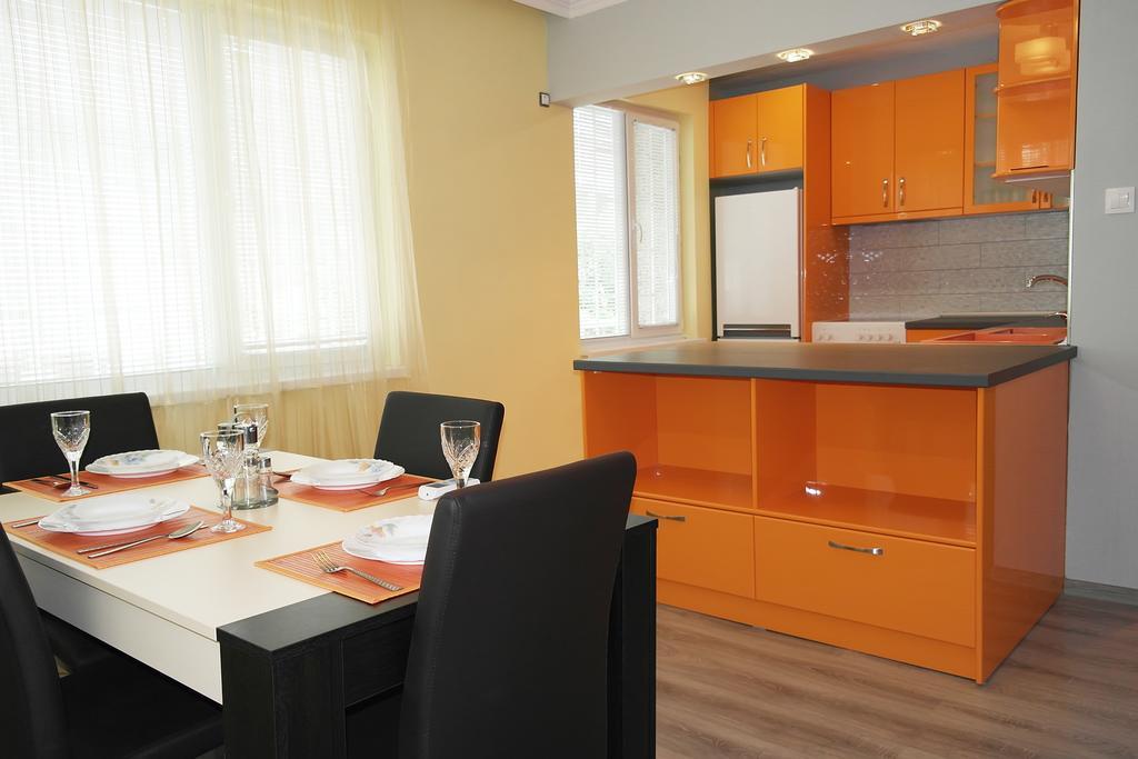 Water House Apartment Shumen Luaran gambar